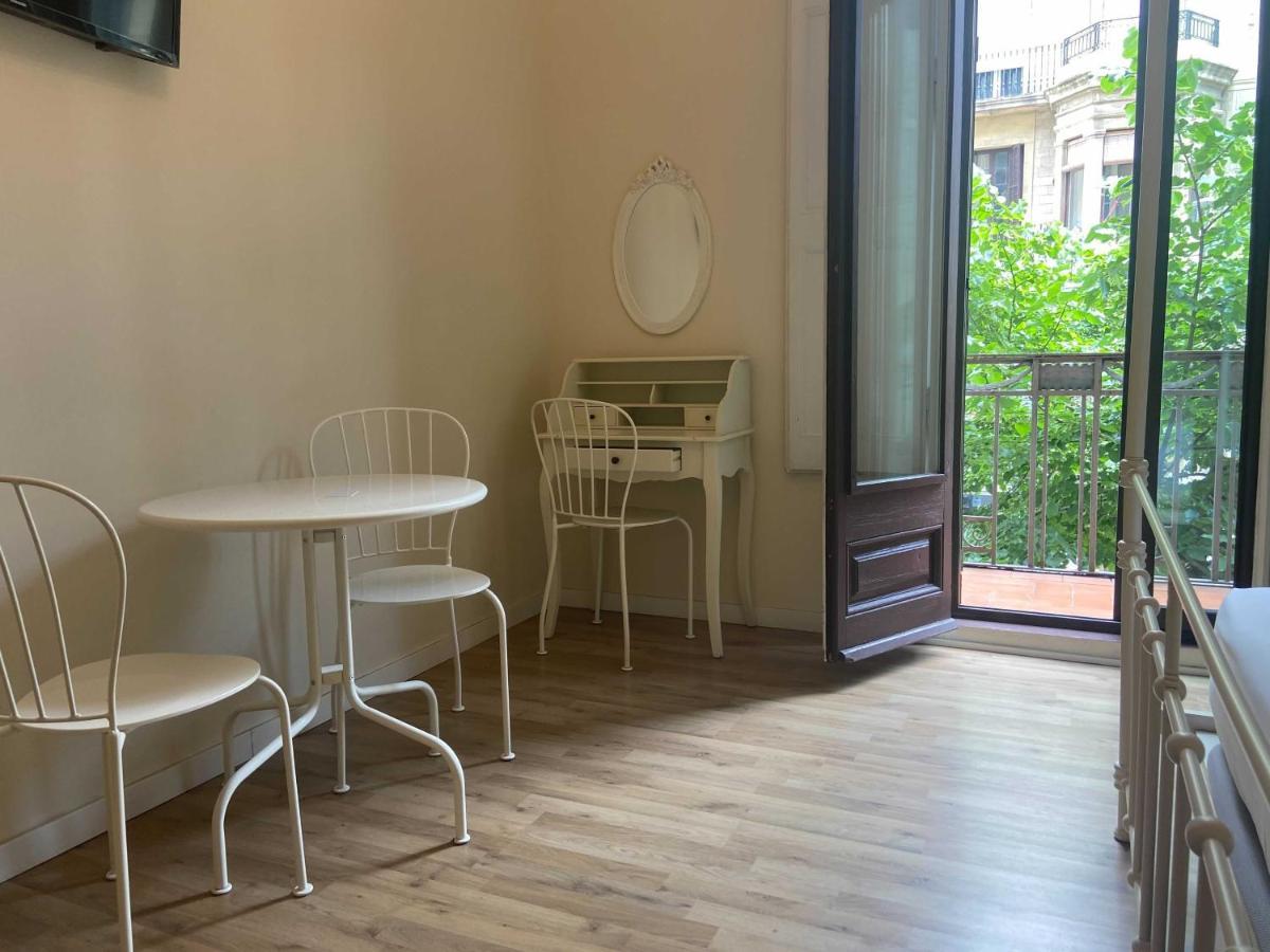 Lumine Luxury Suites By Gaiarooms Barcelona Zewnętrze zdjęcie